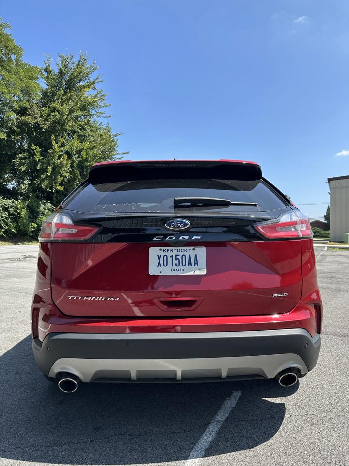 Ford Edge Titanium 2024