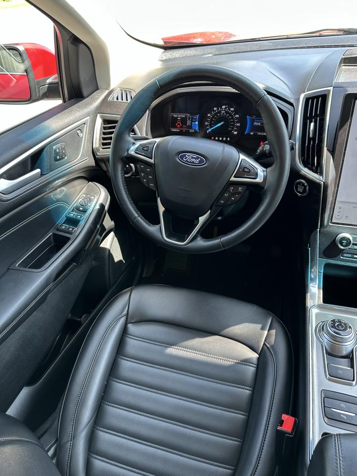 Ford Edge Titanium 2024