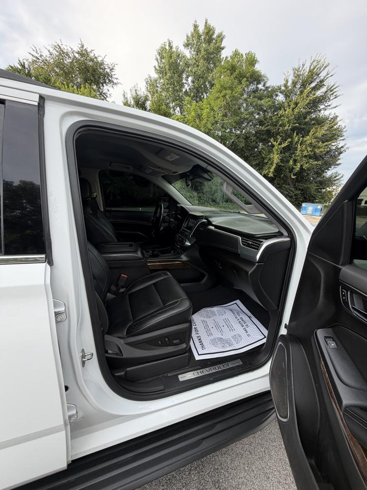 Chevrolet Suburban LT 4WD 2019