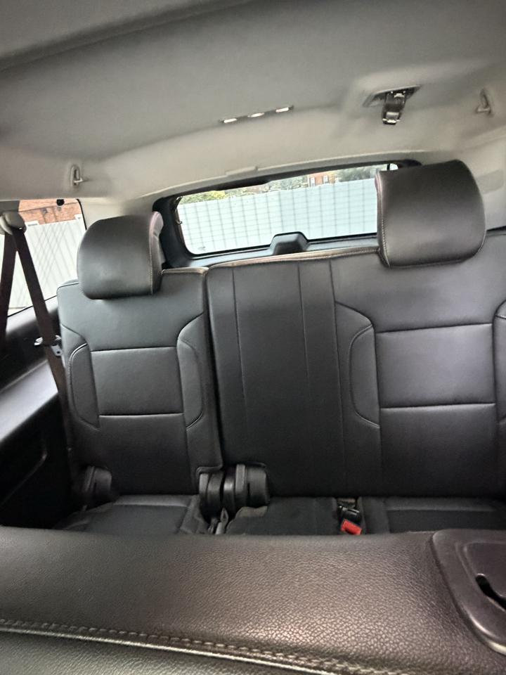 Chevrolet Suburban LT 4WD 2019
