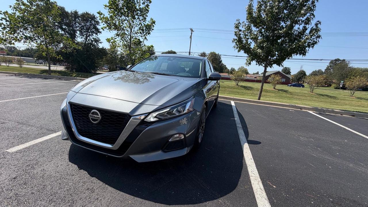 Nissan Altima 2.5 SV 2022