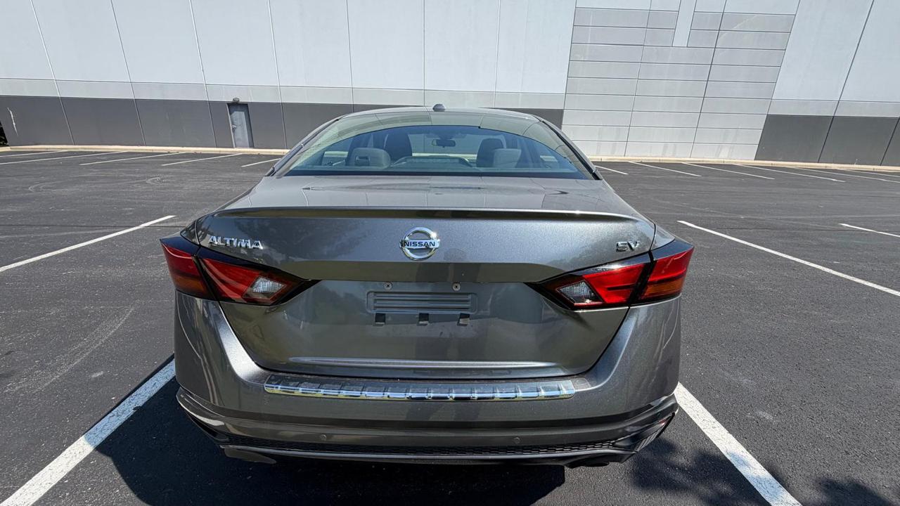 Nissan Altima 2.5 SV 2022