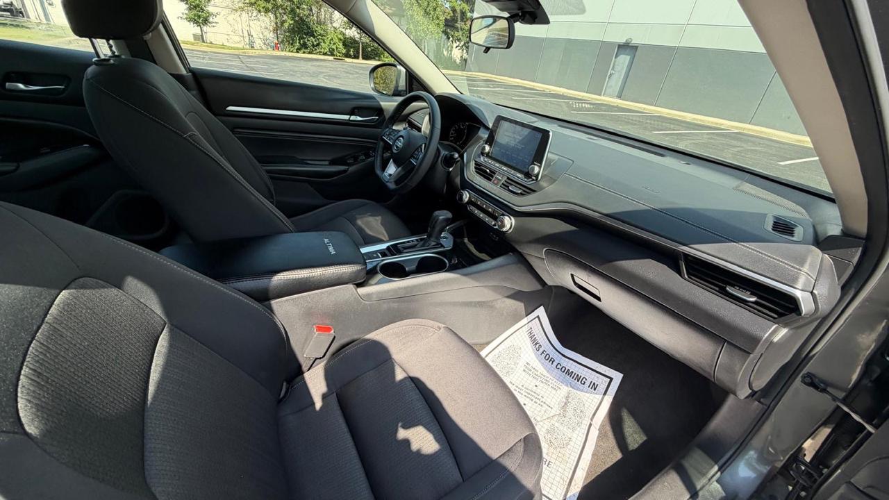 Nissan Altima 2.5 SV 2022