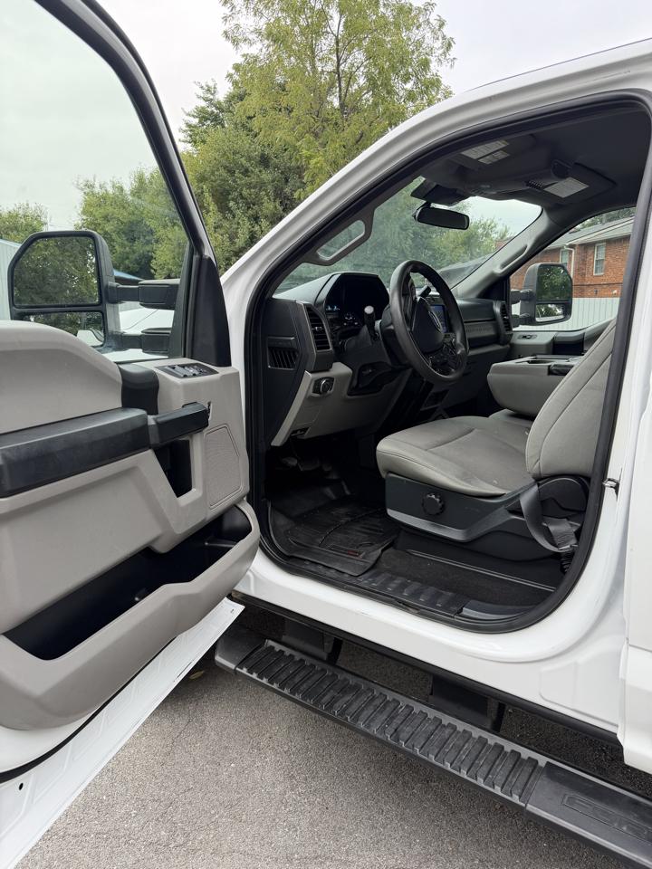 Ford F-250 SD XL Crew Cab 4WD 2020