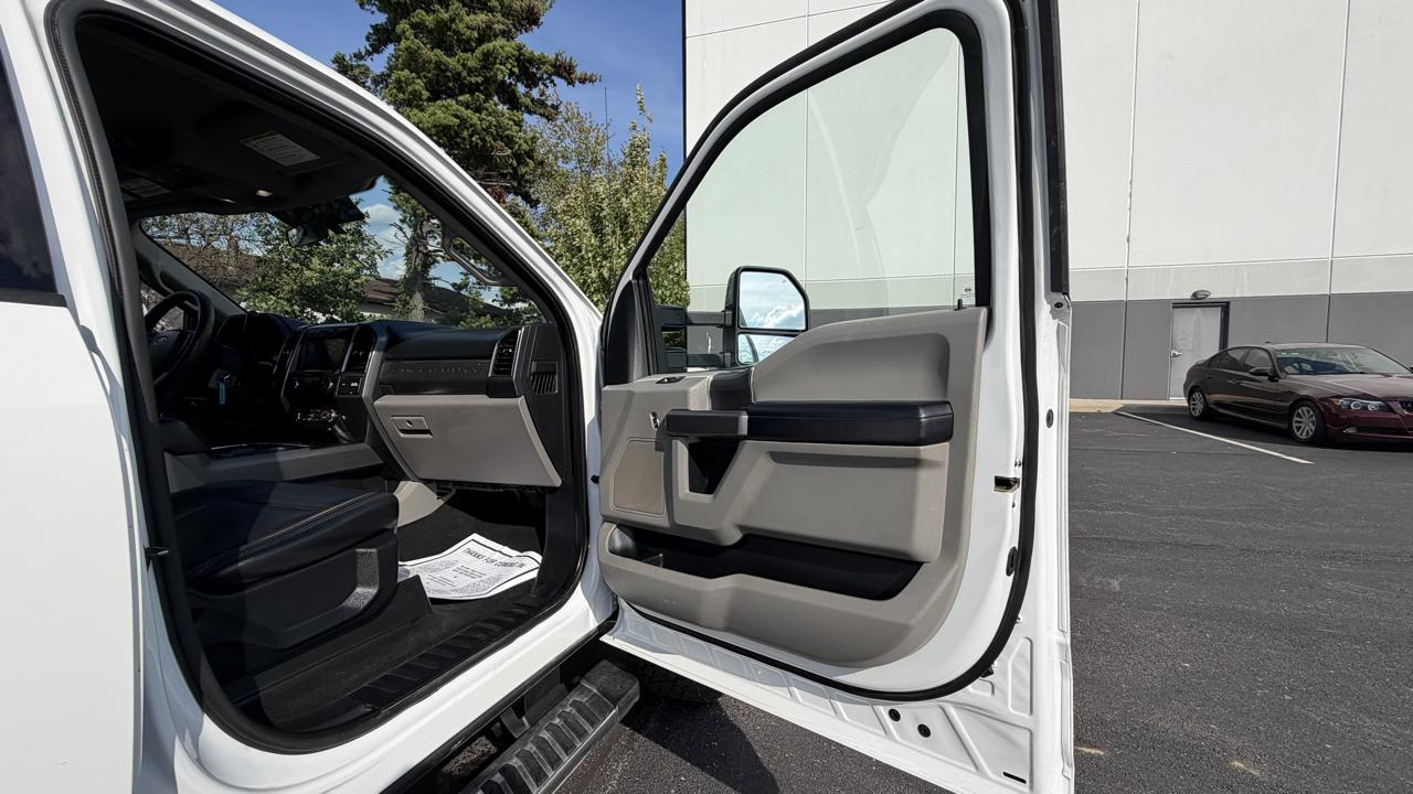 Ford F-350 SD XLT 4WD 2019