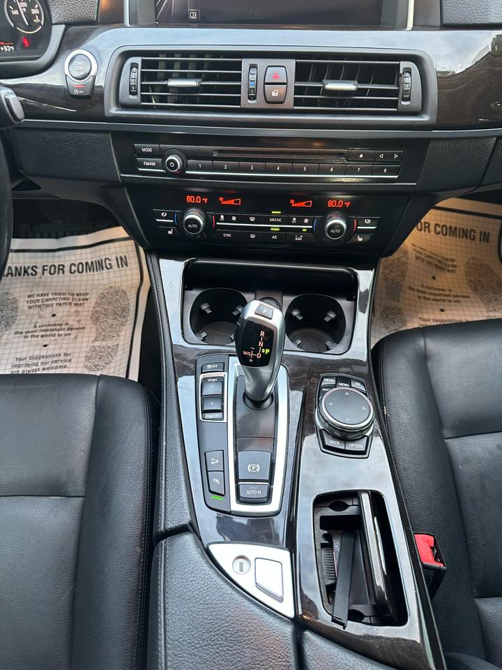 BMW 5-Series 535i xDrive 2015