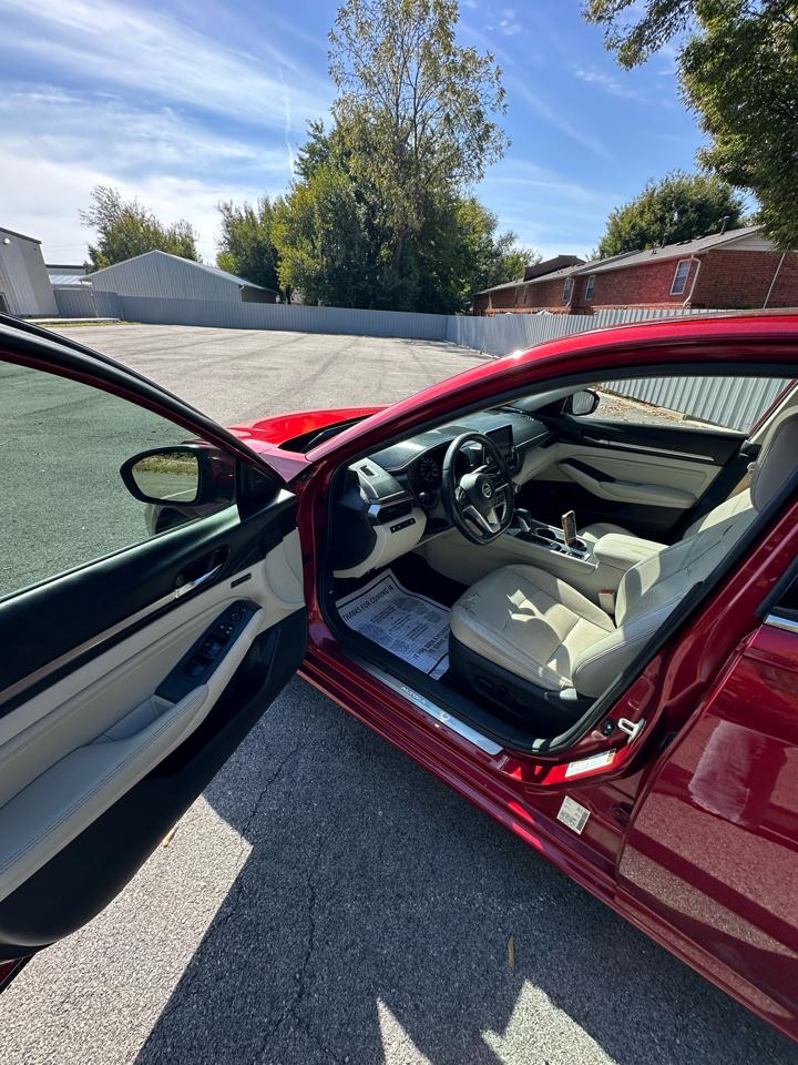 Nissan Altima VC-T Platinum 2019