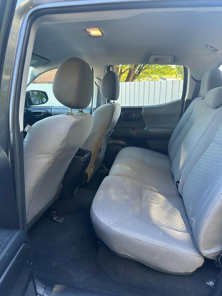 Toyota Tacoma SR5 Double Cab I4 2WD 2021