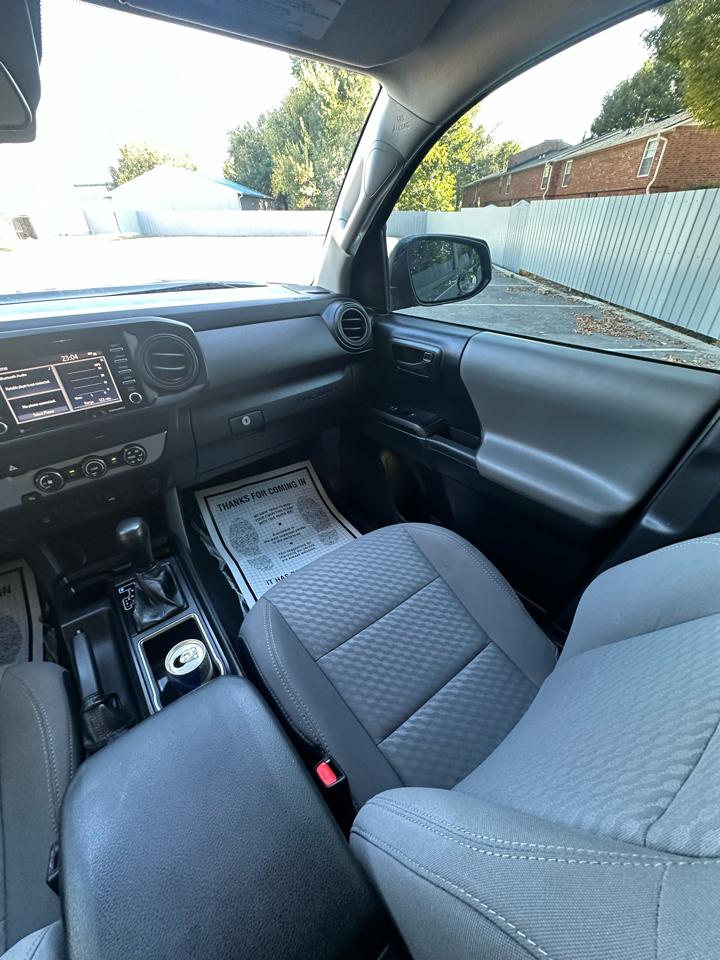 Toyota Tacoma SR5 Double Cab I4 2WD 2021