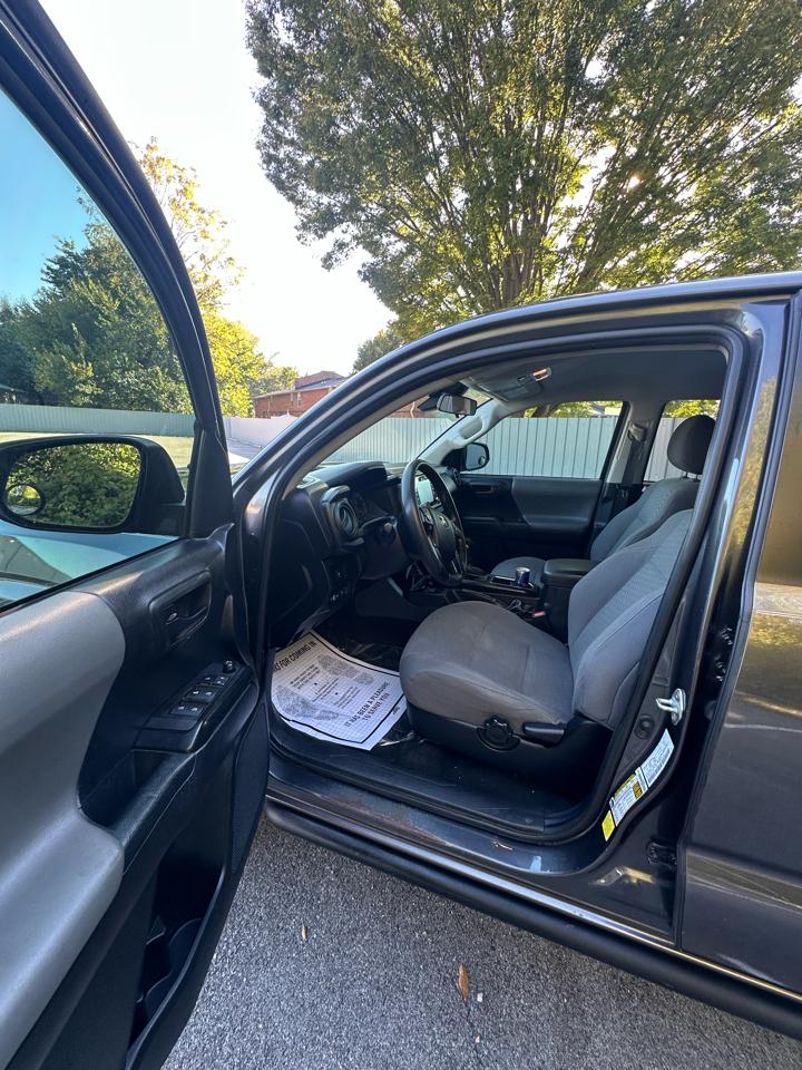 Toyota Tacoma SR5 Double Cab I4 2WD 2021