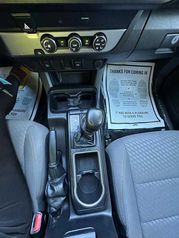 Toyota Tacoma SR5 Double Cab I4 2WD 2021