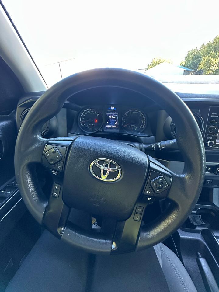 Toyota Tacoma SR5 Double Cab I4 2WD 2021
