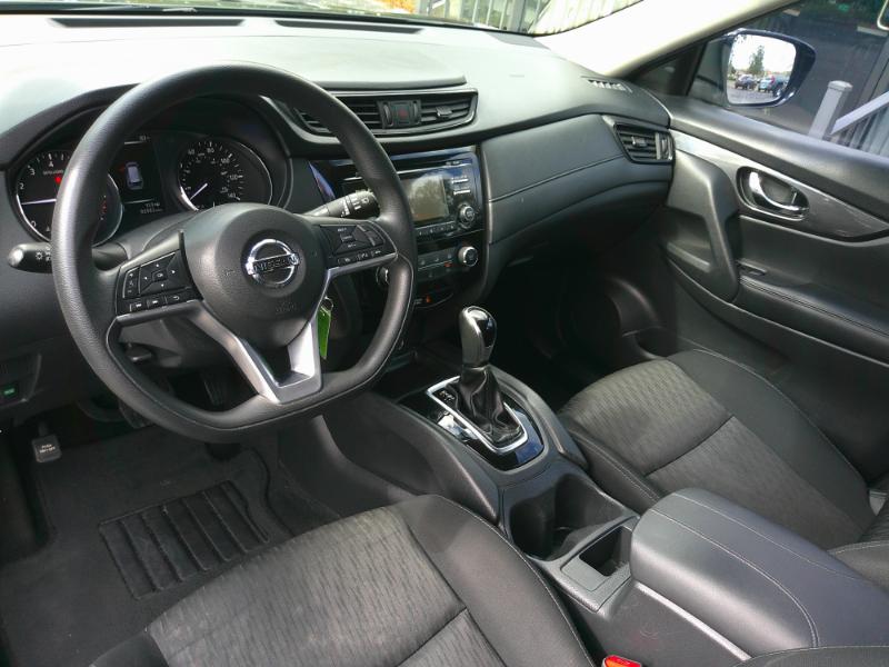 2017 Nissan Rogue S photo 6