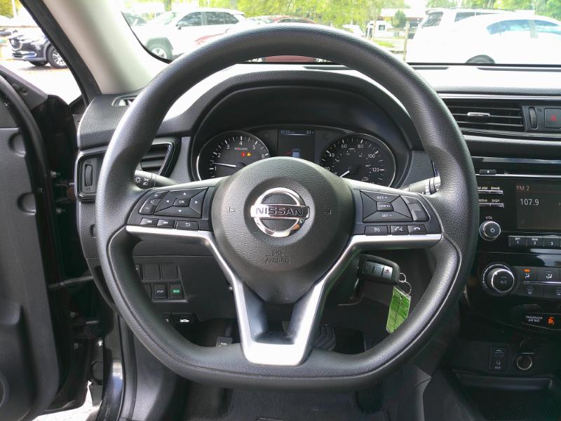 2017 Nissan Rogue S photo 8