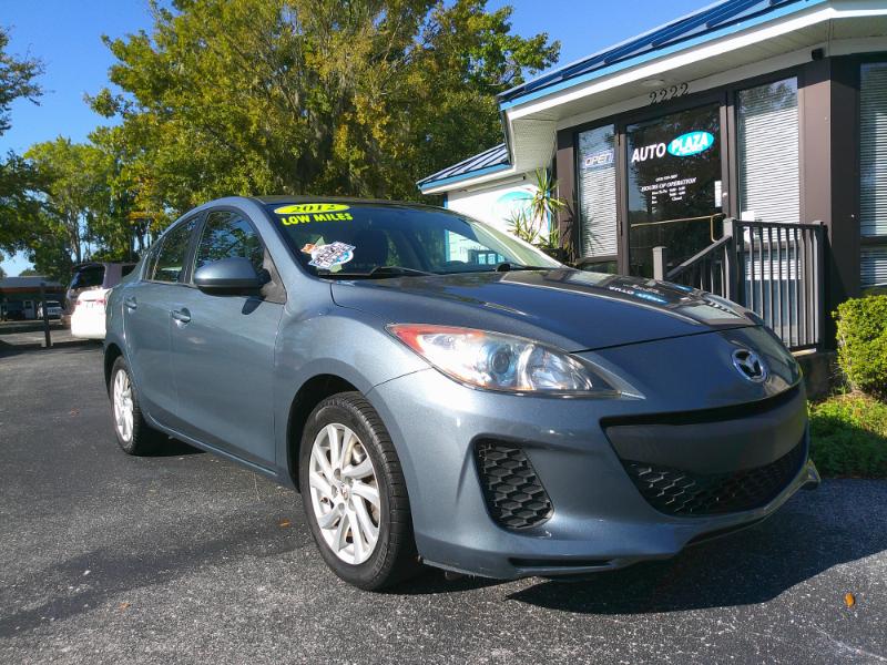 2012 Mazda Mazda3 Touring photo 4