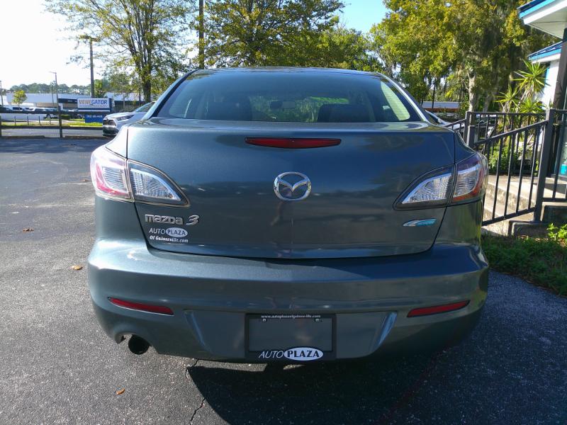 2012 Mazda Mazda3 Touring photo 6