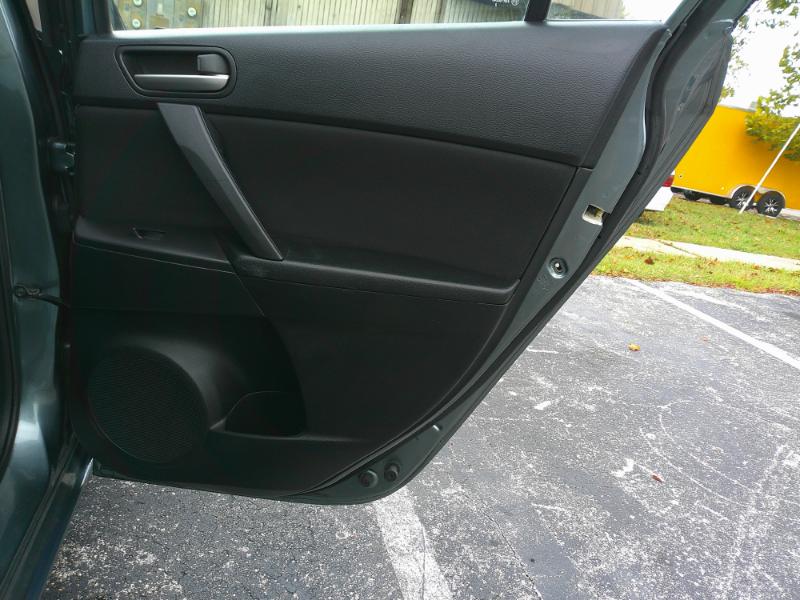 2012 Mazda Mazda3 Touring photo 23