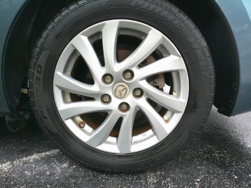 2012 Mazda Mazda3 Touring photo 25