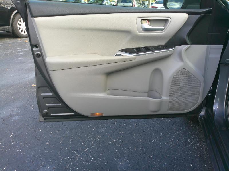 Toyota Camry LE 2016