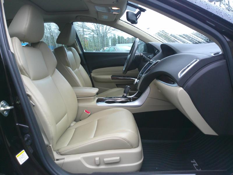 Acura TLX 8-Spd DCT 2016
