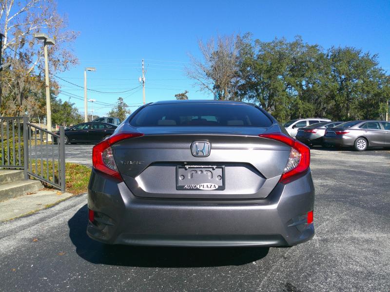 Honda Civic LX Sedan CVT 2017