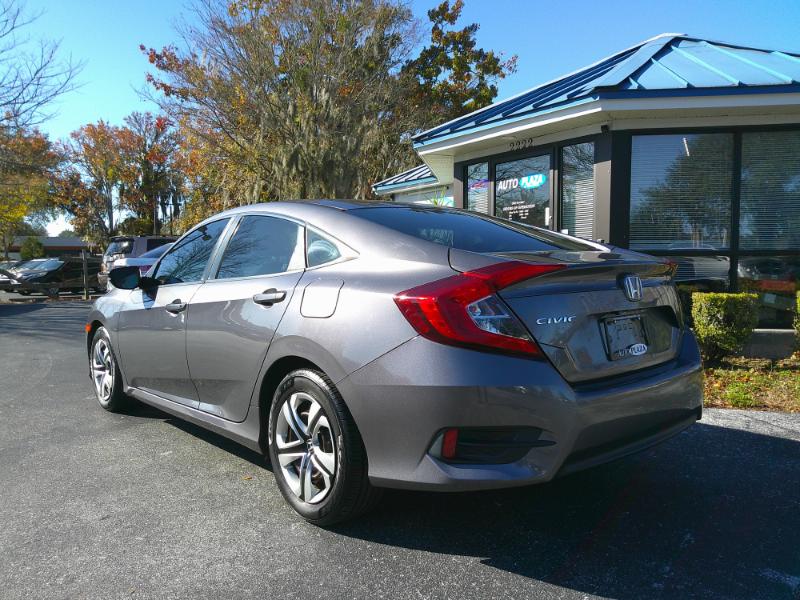 Honda Civic LX Sedan CVT 2017