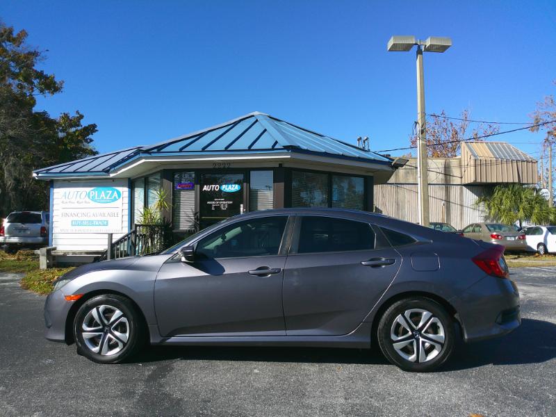 Honda Civic LX Sedan CVT 2017