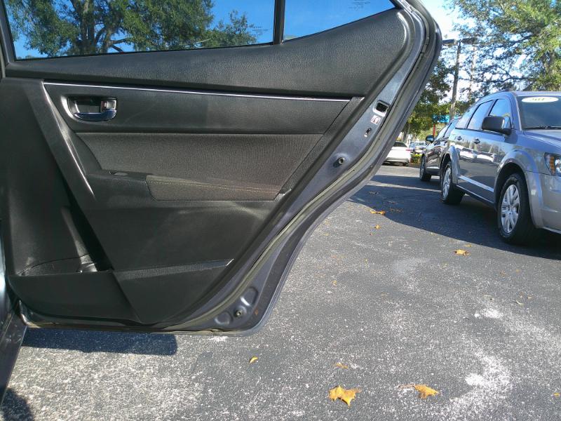 Toyota Corolla LE CVT 2019