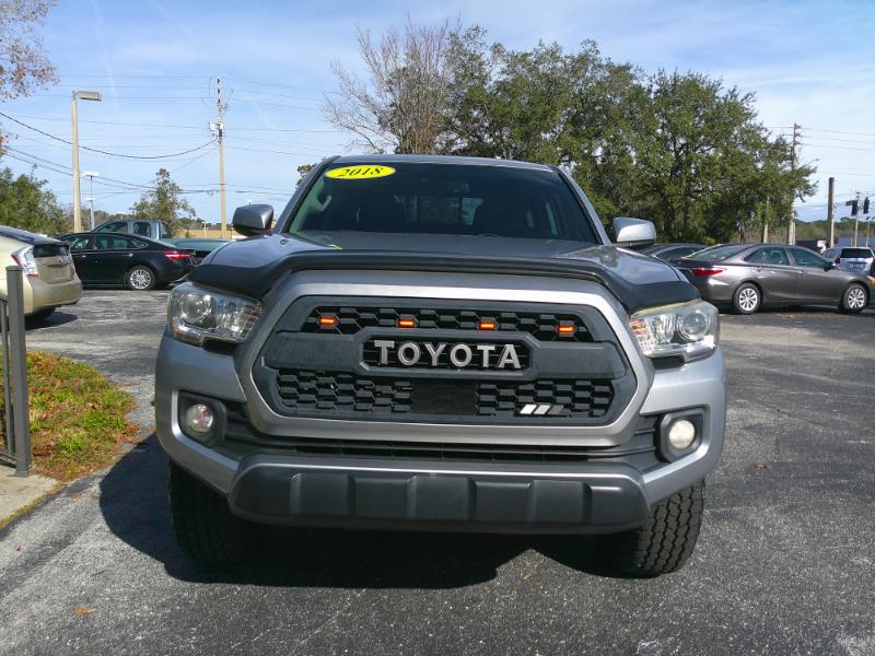 Toyota Tacoma  2018