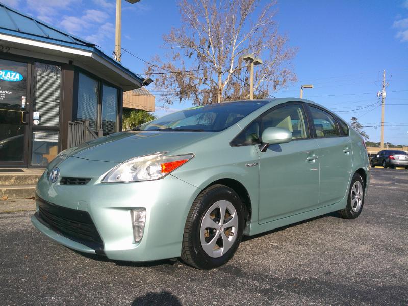 Toyota Prius Three 2015