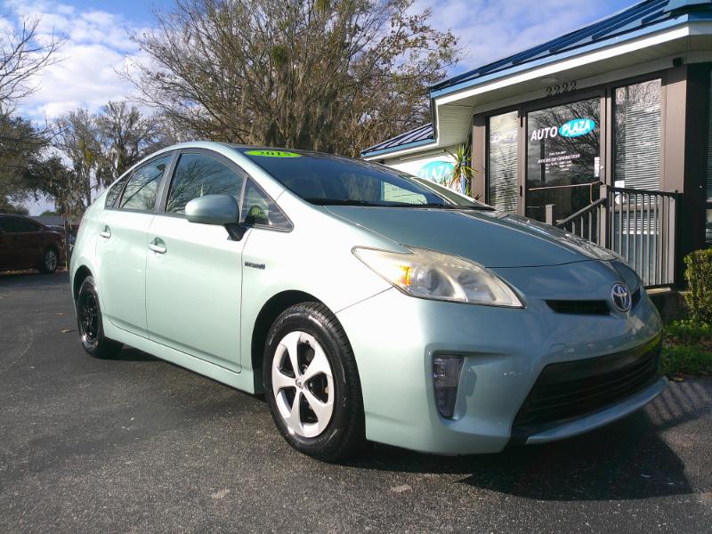 Toyota Prius Three 2015