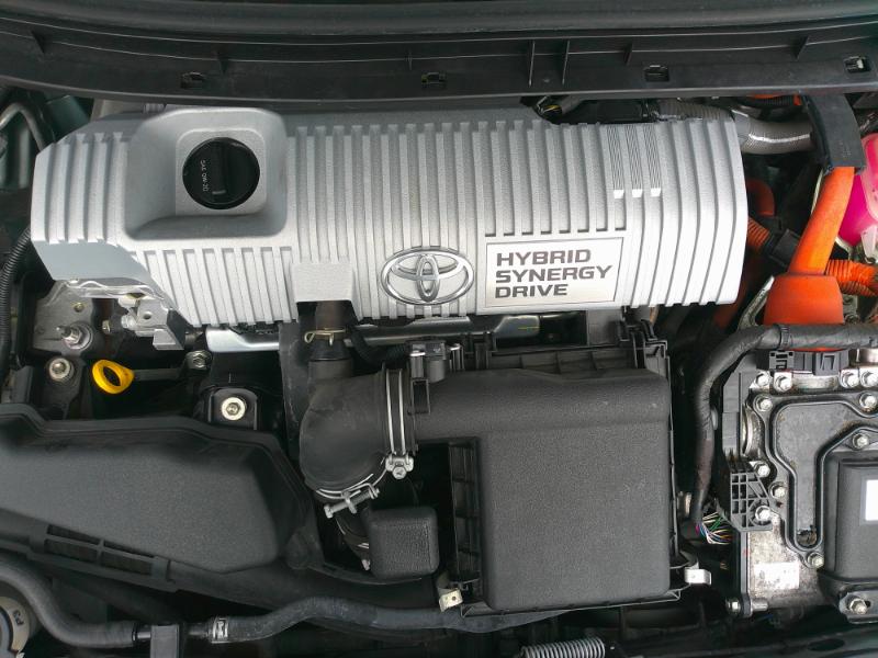 Toyota Prius Three 2015