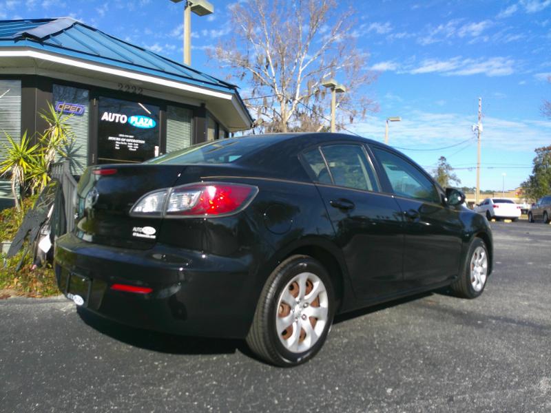 Mazda MAZDA3 i Sport 4-Door 2012