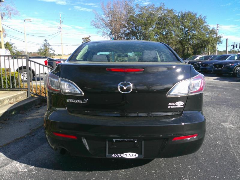 Mazda MAZDA3 i Sport 4-Door 2012