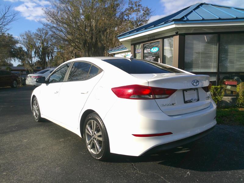 Hyundai Elantra SE 4D Sedan 2017