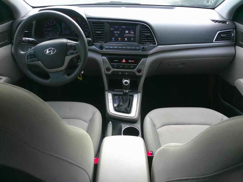 Hyundai Elantra SE 4D Sedan 2017