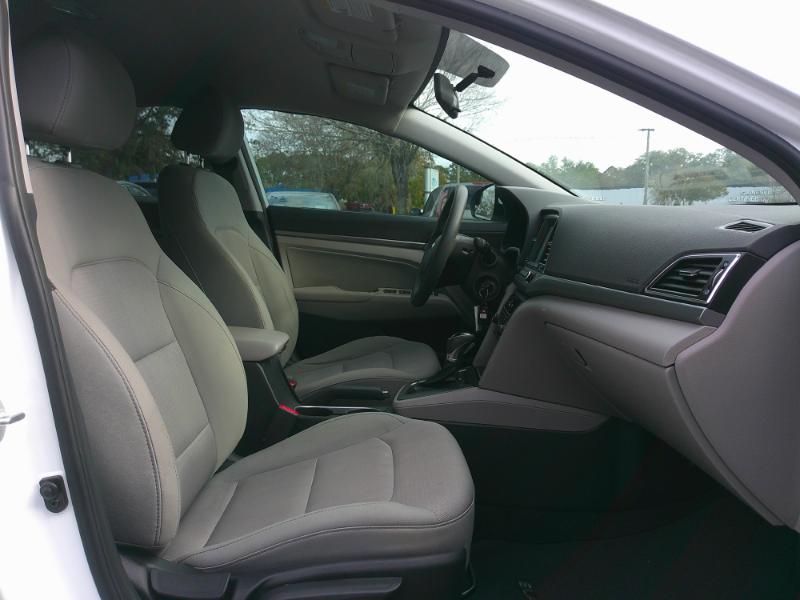 Hyundai Elantra SE 4D Sedan 2017