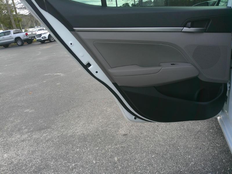 Hyundai Elantra SE 4D Sedan 2017