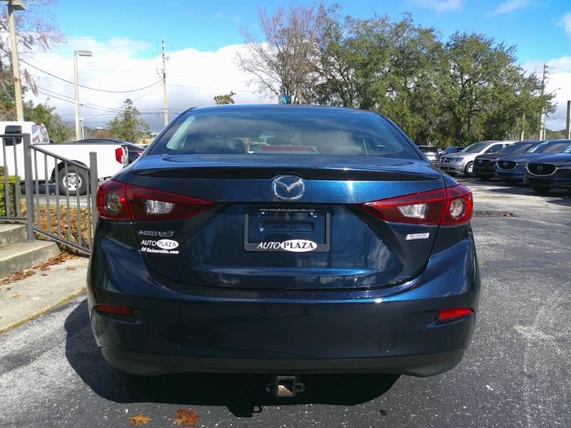 Mazda MAZDA3 s Touring AT 4-Door 2018