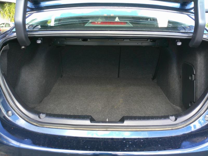 Mazda MAZDA3 s Touring AT 4-Door 2018