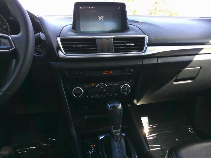 Mazda MAZDA3 s Touring AT 4-Door 2018