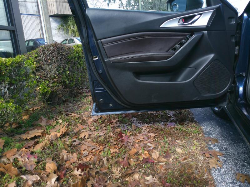 Mazda MAZDA3 s Touring AT 4-Door 2018