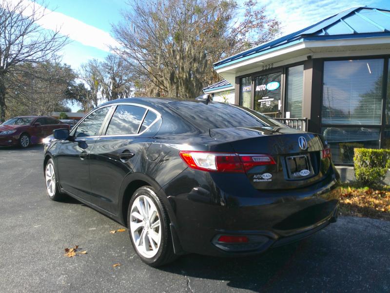 Acura ILX 8-Spd AT w/ AcuraWatch Plus Package 2017
