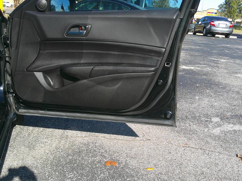 Acura ILX 8-Spd AT w/ AcuraWatch Plus Package 2017