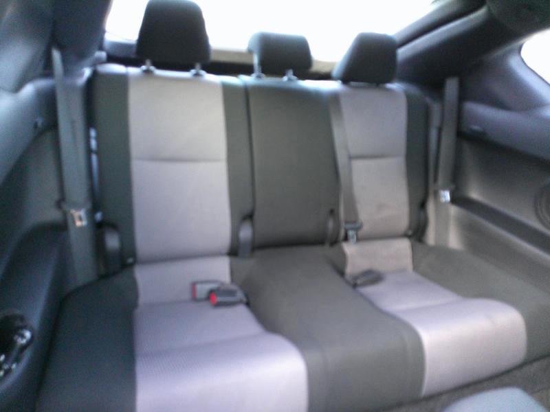 Scion tC Sports Coupe 6-Spd AT 2015