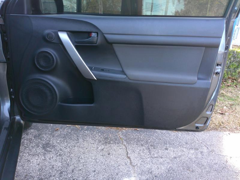 Scion tC Sports Coupe 6-Spd AT 2015