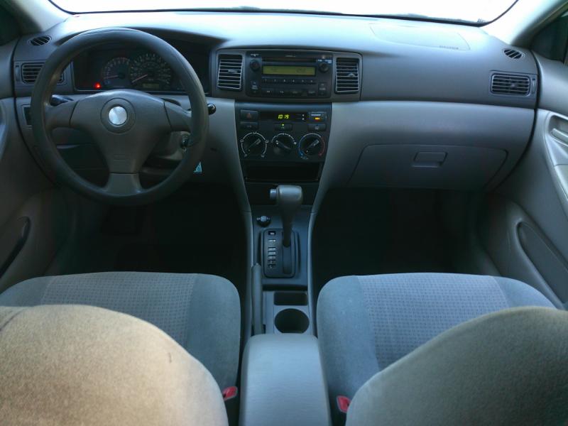 Toyota Corolla LE 2008