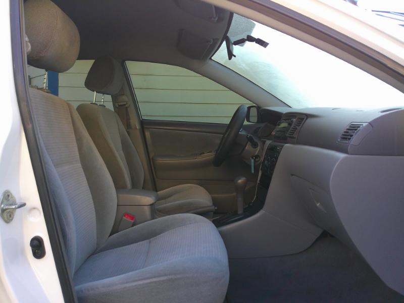 Toyota Corolla LE 2008