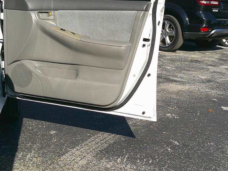 Toyota Corolla LE 2008