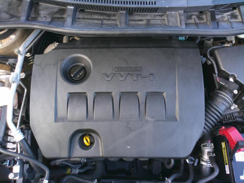 Toyota Corolla LE 4-Speed AT 2011